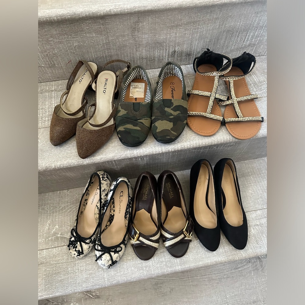 6 Bundles of Shoes
